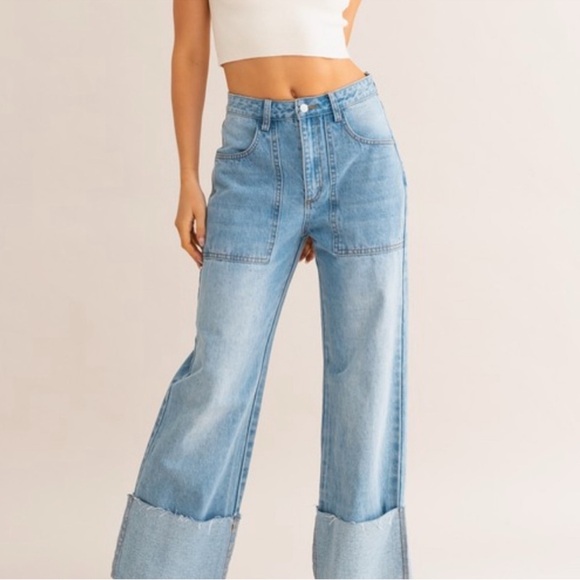 Le Lis Denim - Le Lis Light Blue Wide-Leg Patch Pocket Jeans